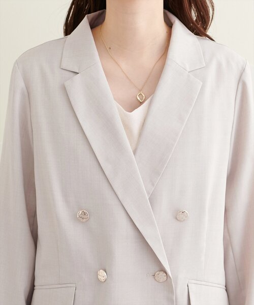 natural couture(ナチュラルクチュール)の「【sherbet line】UV接触冷感 金釦べこべこテーラージャケット(テーラードジャケット・レディース・ライトグレー/ネイビー/ブラウン/ライトベージュ・FREE)」の12枚目の写真