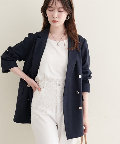 natural couture(ナチュラルクチュール)の「【sherbet line】UV接触冷感 金釦べこべこテーラージャケット(テーラードジャケット・レディース・ライトグレー/ネイビー/ブラウン/ライトベージュ・FREE)」の21枚目の写真