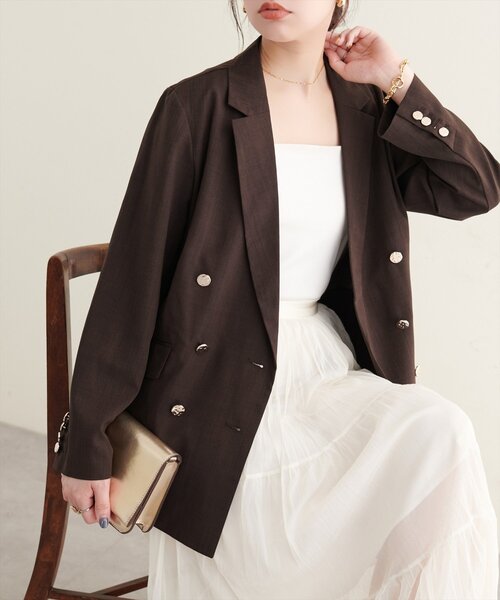 natural couture(ナチュラルクチュール)の「【sherbet line】UV接触冷感 金釦べこべこテーラージャケット(テーラードジャケット・レディース・ライトグレー/ネイビー/ブラウン/ライトベージュ・FREE)」の16枚目の写真