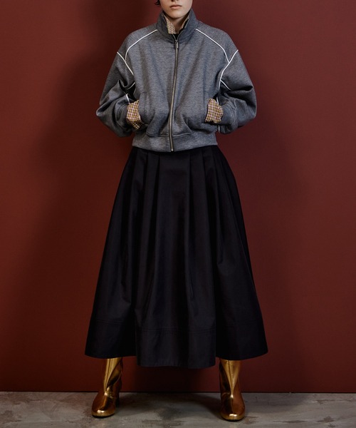 MAISON SPECIAL（メゾンスペシャル）の「【2026Autumn PRE-ORDER】Wide Tuck Volume Skirt/ワイドタックボリュームスカート（スカート・レディース・ベージュ/ブラック・38/36）」の5枚目の写真