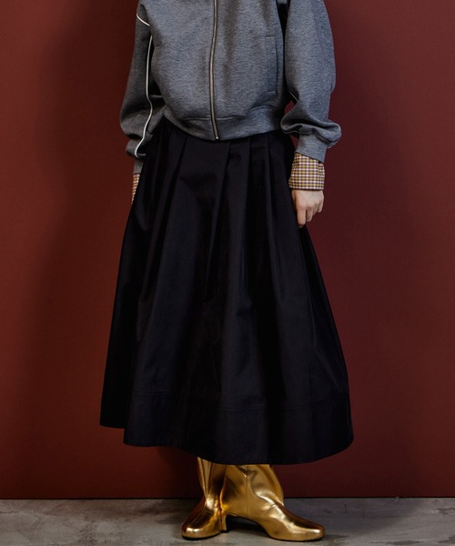 MAISON SPECIAL（メゾンスペシャル）の「【2026Autumn PRE-ORDER】Wide Tuck Volume Skirt/ワイドタックボリュームスカート（スカート・レディース・ベージュ/ブラック・38/36）」の3枚目の写真