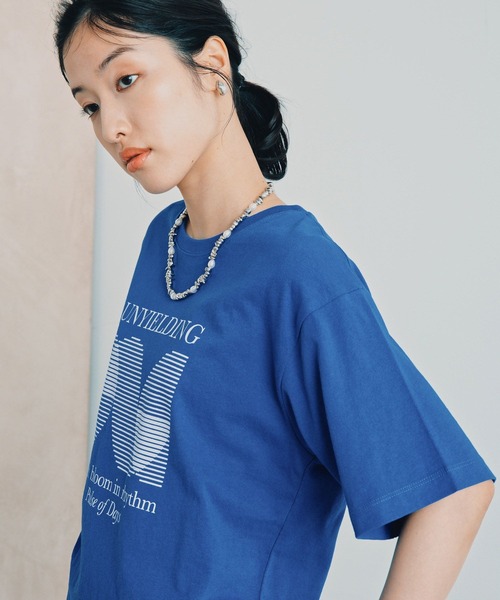 LEPSIM(レプシィム)の「カラーロゴTEE 1049028(Tシャツ/カットソー・レディース・チャコールグレー/ブルー/オフホワイト/パープル/ピンク・FREE)」の8枚目の写真