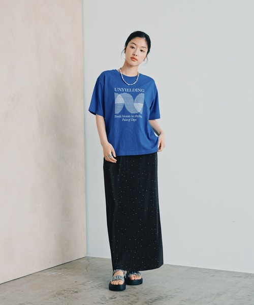 LEPSIM(レプシィム)の「カラーロゴTEE 1049028(Tシャツ/カットソー・レディース・チャコールグレー/ブルー/オフホワイト/パープル/ピンク・FREE)」の12枚目の写真