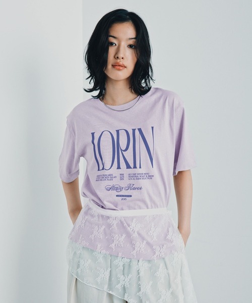 LEPSIM(レプシィム)の「カラーロゴTEE 1049028(Tシャツ/カットソー・レディース・チャコールグレー/ブルー/オフホワイト/パープル/ピンク・FREE)」の13枚目の写真