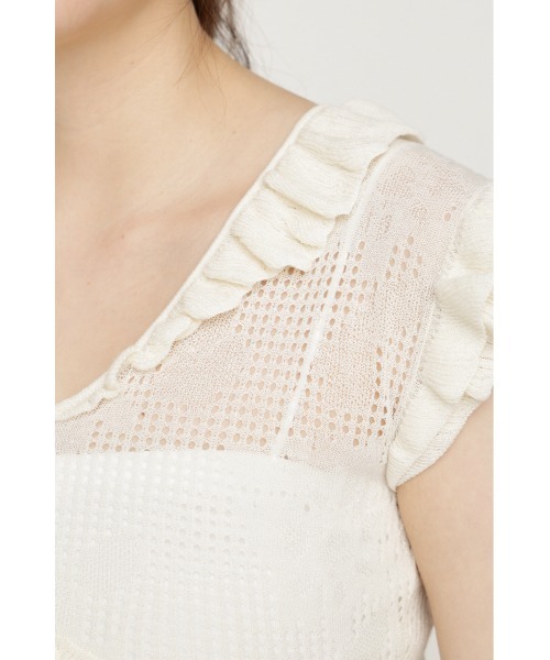 SLY(スライ)の「CROCHET FRILL TOPS クロシェフリルトップス シアートップス シアーニット 夏服 秋服(ニット/セーター・レディース・アイボリー/ダークパープル/ブラック・FREE)」の10枚目の写真