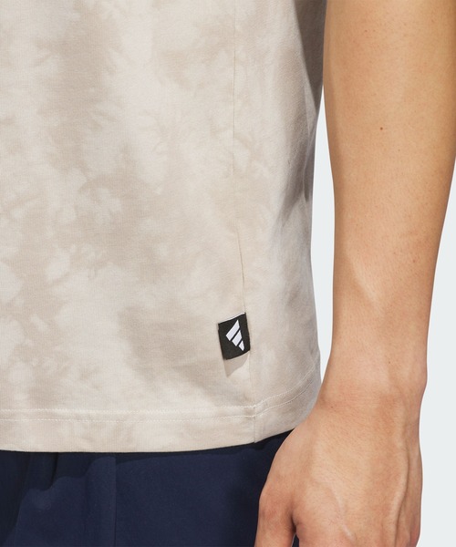 adidas（アディダス）の「ゴルフ F.O.P グラフィック 半袖Tシャツ【adidas Golf/アディダスゴルフ】（Tシャツ/カットソー・メンズ・ベージュ・SMALL/MEDIUM/LARGE/X-LARGE/XX-LARGE/3XL）」の5枚目の写真