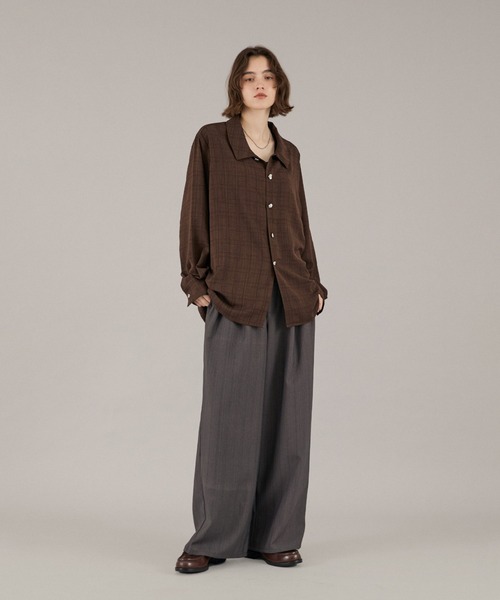 ONCILY（オンシェリー）の「SILVER BUTTON LONG SLEEVE SHIRT / シルバーボタンロングスリーブシャツ（シャツ/ブラウス・メンズ・ネイビー系/ホワイト系その他/ブラウン/オフホワイト/ネイビー/ブラック/ダークブラウン・SMALL/MEDIUM/LARGE）」の19枚目の写真