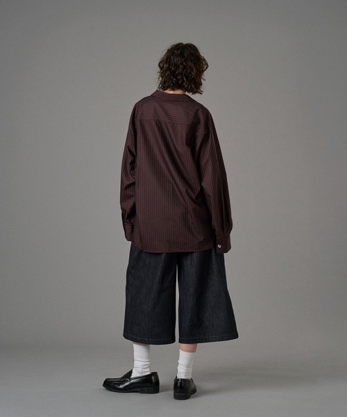 ONCILY（オンシェリー）の「SILVER BUTTON LONG SLEEVE SHIRT / シルバーボタンロングスリーブシャツ（シャツ/ブラウス・メンズ・ネイビー系/ホワイト系その他/ブラウン/オフホワイト/ネイビー/ブラック/ダークブラウン・SMALL/MEDIUM/LARGE）」の14枚目の写真