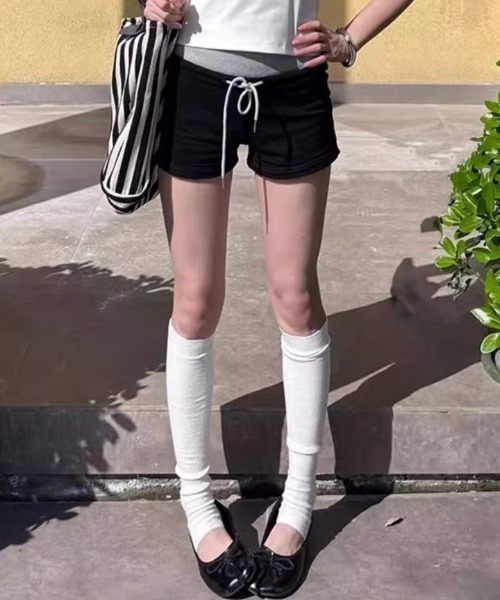 Vipoa(ヴィポア)の「Slim string short sweat pants(スウェットパンツ・レディース・グレー/ブラック/ピンク/ブルー・FREE)」の13枚目の写真