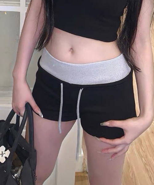Vipoa(ヴィポア)の「Slim string short sweat pants(スウェットパンツ・レディース・グレー/ブラック/ピンク/ブルー・FREE)」の8枚目の写真