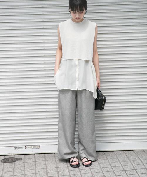 ITEMS URBANRESEARCH(アイテムズ アーバンリサーチ)の「ノースリーブニットドッキングシャツ(シャツ/ブラウス・レディース・ブラウン/オフホワイト/ブラック・FREE)」の7枚目の写真