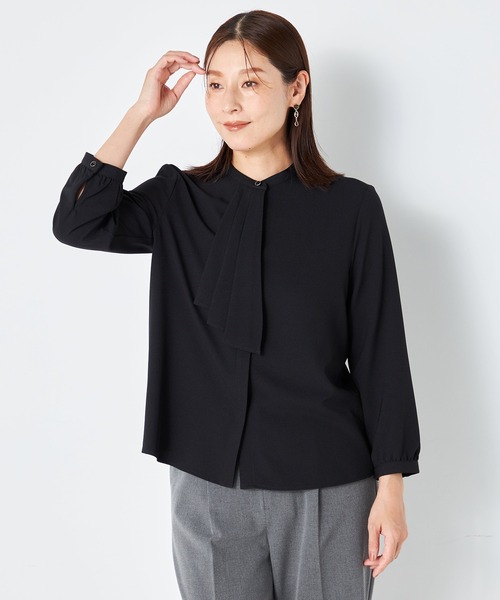 GALLORIA(ギャローリア)の「【洗濯機OK・防シワ】ラッフルブラウス(シャツ/ブラウス・レディース・ネイビー/バーガンディー/ダークブルー/ベージュ・M/S/LL/L)」の6枚目の写真