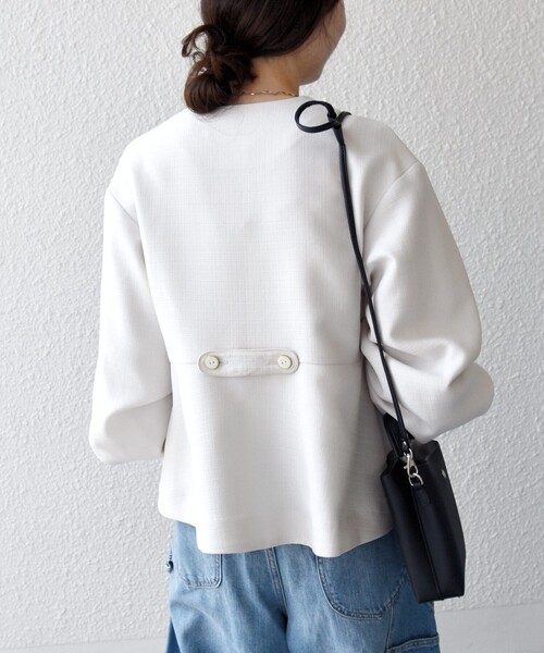 SHIPS any（シップス エニィ）の「SHIPS any:〈手洗い可能〉パフ スリーブ ノーカラー ジャケット［NAVY BLUE］（ノーカラージャケット・レディース・ネイビー/ナチュラル・ONE SIZE）」の8枚目の写真