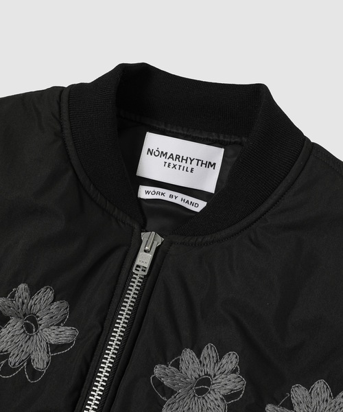 NOMA t.d.（ノーマティーディー）の「Flower Embroidery Flight Jacket（MA-1・メンズ・オリーブ/ブラック/ベージュ・3）」の5枚目の写真