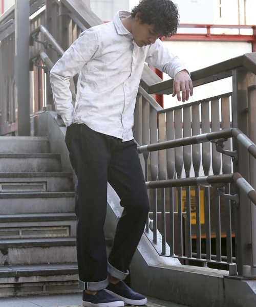 Denime（ドゥニーム）の「ロングスリーブカモガラシャツ（シャツ/ブラウス・メンズ・ブラック/ブルー・X-LARGE/MEDIUM/LARGE）」の14枚目の写真