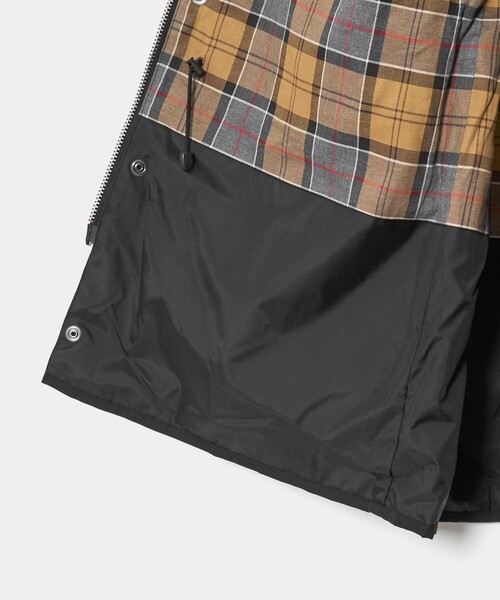 Barbour(バブアー)の「【別注】<BARBOUR> MODIFIED BEAUFORT/ビューフォート(その他アウター・メンズ・オリーブ/ブラック・36/38/40)」の10枚目の写真