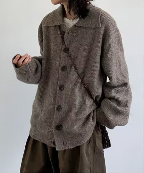 DOUBLE STEAL(ダブルスティール)の「DS襟付きニットカーディガン(カーディガン/ボレロ・メンズ・ブラウン/グレー・MEDIUM/LARGE/X-LARGE)」の2枚目の写真