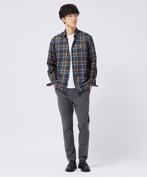 TAKEO KIKUCHI(タケオキクチ)の「【LIMITED】ワンダーシェイプ テーパード パンツ(スラックス・メンズ・ダークグレー/ベージュ/ブラック・03/02/01/05/04)」の13枚目の写真