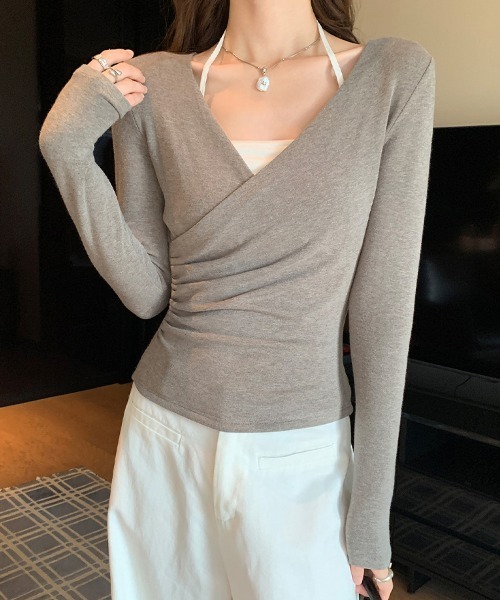 LEMOA(レモア)の「カシュクール風レイヤード長袖リブカットソー(Tシャツ/カットソー・レディース・ブラック/ダークブラウン/ベージュ/グレイッシュベージュ・MEDIUM/LARGE/X-LARGE)」の4枚目の写真