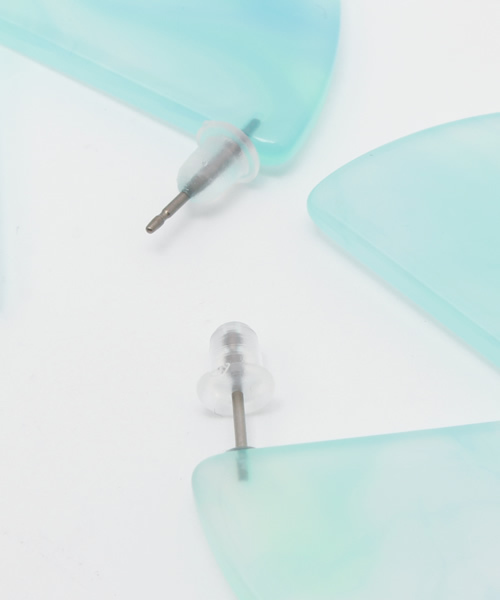 KBF(ケイビーエフ)の「KBF アクリルサークルピアス(ピアス(両耳用)・レディース・ライトブルー/ブラウン系その他/ピンク・ONE)」の9枚目の写真