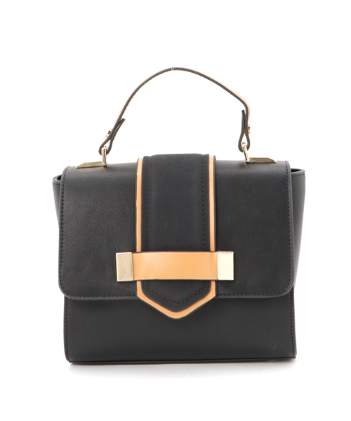 PLAIN CLOTHING(プレーンクロージング)の「ワンハンドルバッグ/ショルダーバッグ【PLAIN CLOTHING】(ハンドバッグ・レディース・カーキ/ブラック/ダークグレー/レッド/キャメル・FREE)」の2枚目の写真