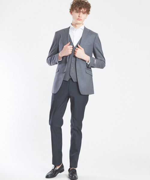 ABAHOUSE（アバハウス）の「【セットアップ対応】NEW ZEALAND WOOLドビーストライプジレ（ベスト・メンズ・ブラック/ネイビー/グレー・3/2）」の9枚目の写真