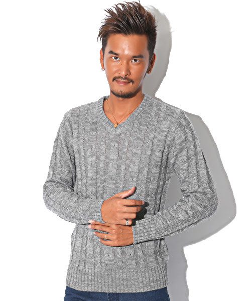 LUXSTYLE（ラグスタイル）の「ケーブル編みVネックニットソー（ニット/セーター・メンズ・ブラック/オフホワイト/ネイビー/ベージュ/サックスブルー/ホワイト×ブラック/ミックスグレー/ホワイト系その他/ブラック系その他/ブラック系その他2/ホワイト×ネイビー/ブルー系その他/ブラック系その他3/ブルー系その他3/ブルー系その他2/ダークネイビー/チャコール・XL/M/L）」の10枚目の写真