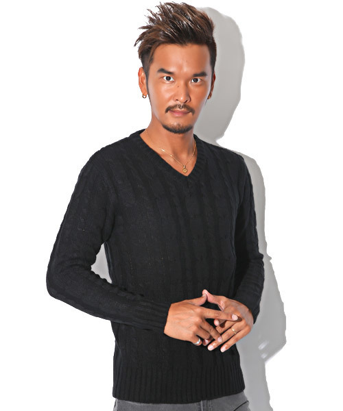 LUXSTYLE（ラグスタイル）の「ケーブル編みVネックニットソー（ニット/セーター・メンズ・ブラック/オフホワイト/ネイビー/ベージュ/サックスブルー/ホワイト×ブラック/ミックスグレー/ホワイト系その他/ブラック系その他/ブラック系その他2/ホワイト×ネイビー/ブルー系その他/ブラック系その他3/ブルー系その他3/ブルー系その他2/ダークネイビー/チャコール・XL/M/L）」の6枚目の写真