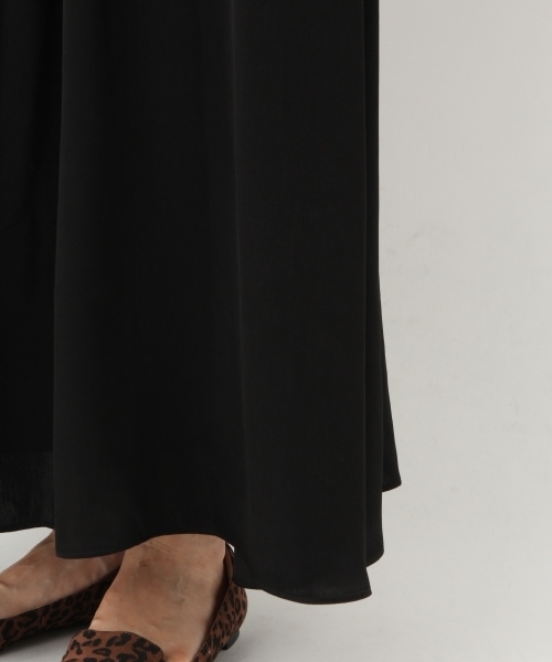 A part by（アパートバイ）の「Pサテンギャザーマキシスカート 775794 （スカート・レディース・マスタード/ライトグレー/ブラック/ブラウン系その他/グリーン/ライトパープル・FREE）」の14枚目の写真