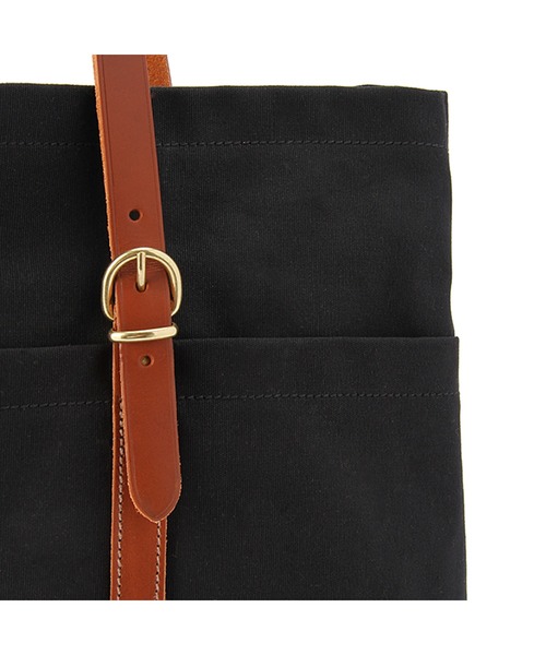 IL BISONTE(イルビゾンテ)の「IL BISONTE / CANVAS x LEATHER / トートバッグ(トートバッグ・レディース・ネイビー/オリーブ/ブラウン系その他/ブラック系その他/ブラック×ブラック/グリーン系その他/ブラウン/ダークブラウン/レッド/ブラウン系その他2・FREE)」の15枚目の写真