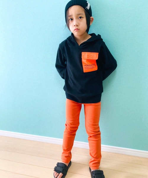 THE CASUAL(カジュアル)の「キッズ ストレッチパンツ レギパン(その他パンツ・キッズ・ピンク系その他/アッシュグレー/カーキ/レッド/パープル/マスタード/グリーン/エメラルド/オレンジ/ライム/ブラウン/ラベンダー/ネイビー/サックスブルー/ブラック/キャメル/レッド系その他/ロイヤルブルー/ピンク/チャコール/アイボリー/インディゴブルー・160cm/90cm/150cm/95cm/80cm/130cm/140cm/100cm/120cm/110cm)」の22枚目の写真