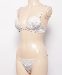 Ravijour（ラヴィジュール）の「SATIN RICH ホットリフトブラ