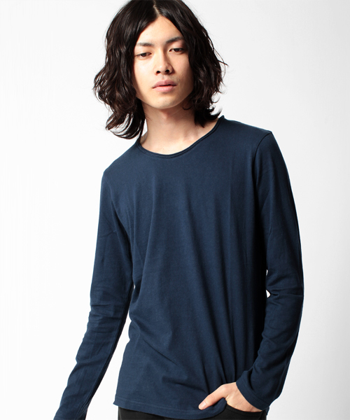 NANO universe(ナノユニバース)の「プレミアムスウィートクルーネックTeeL/S(Tシャツ/カットソー・メンズ・ホワイト/トップグレー/チャコール/ラベンダー/スモークピンク/ライトパープル/パープル/ターコイズブルー/ネイビー/グリーン/ベージュ/オリーブ/マスタード/ボルドー/オレンジ/ダークグレー/ブラック・38/40/42)」の9枚目の写真