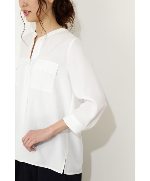 NATURAL BEAUTY BASIC（ナチュラルビューティーベーシック）の「〈ウォッシャブル〉ツイルダブルポケットブラウス（シャツ/ブラウス・レディース・ブルー/ホワイト系その他/ブルー系その他・MEDIUM/SMALL）」の7枚目の写真