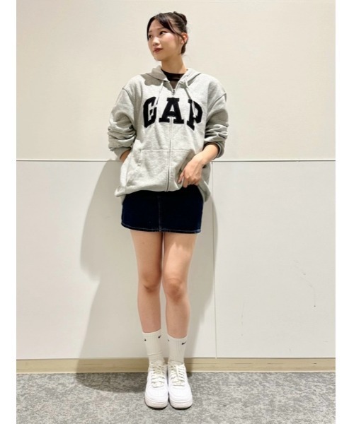 GAP(ギャップ)の「GAPロゴ フルジップパーカー(ユニセックス)(パーカー・メンズ・レッド/ライトグレー/グリーン/ブラック/ネイビー・S/M/XS/L/XL)」の22枚目の写真