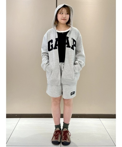 セール】GAPロゴ フルジップパーカー(ユニセックス)（パーカー）｜GAP