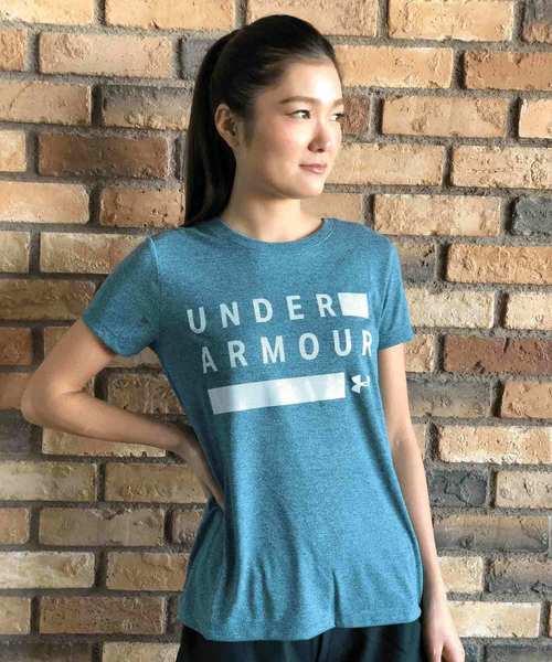 UNDER ARMOUR(アンダーアーマー)の「レディース トレーニング半袖Tシャツ / スレッドボーントレイングラフィックツイストクルー(Tシャツ/カットソー・レディース・グレイッシュブルー/ブラック/ピンク/グレー/レッド・L/M/XL/S/SM/LG/MD)」の4枚目の写真