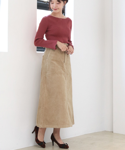 SESTO（セスト）の「コーデュロイロングスカート（スカート・レディース・ブラック/ベージュ/グレー/カーキ/ピンク/オレンジ/キャメル・M）」の4枚目の写真