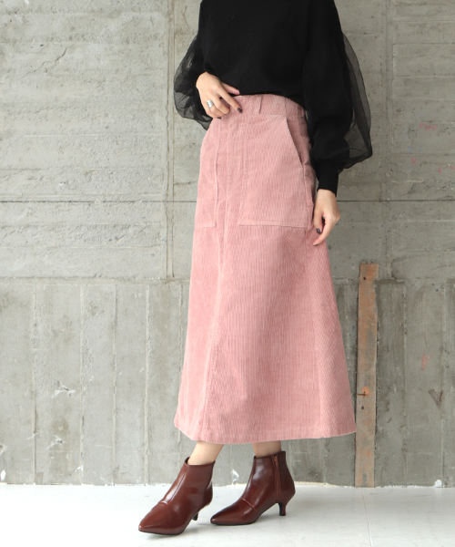 SESTO（セスト）の「コーデュロイロングスカート（スカート・レディース・ブラック/ベージュ/グレー/カーキ/ピンク/オレンジ/キャメル・M）」の7枚目の写真