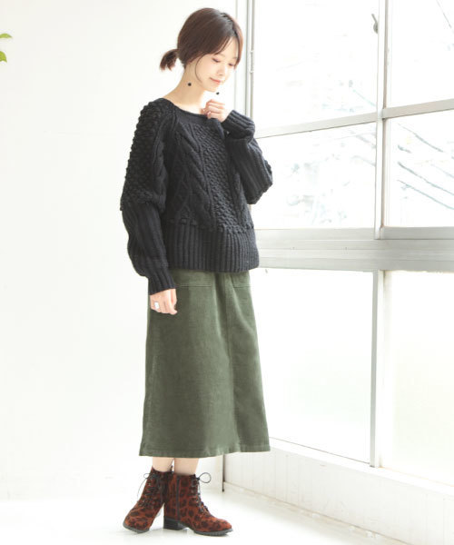 SESTO（セスト）の「コーデュロイロングスカート（スカート・レディース・ブラック/ベージュ/グレー/カーキ/ピンク/オレンジ/キャメル・M）」の8枚目の写真