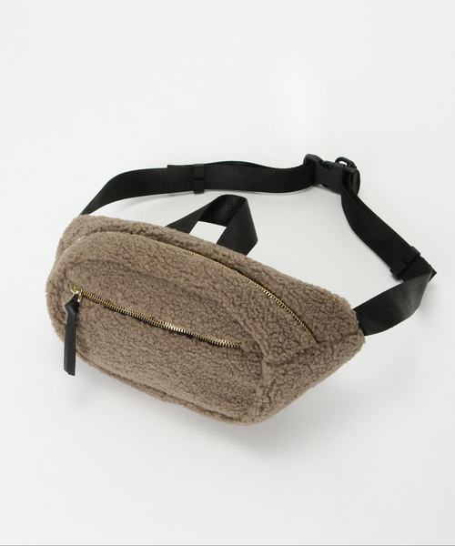 Legato Largo(レガートラルゴ)の「【Legato Largo レガートラルゴ】ボア ボディバッグ(ボディバッグ/ウエストポーチ・レディース・ブラック/ブラウン/アイボリー・ONE SIZE)」の12枚目の写真