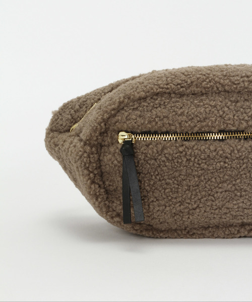 Legato Largo(レガートラルゴ)の「【Legato Largo レガートラルゴ】ボア ボディバッグ(ボディバッグ/ウエストポーチ・レディース・ブラック/ブラウン/アイボリー・ONE SIZE)」の15枚目の写真