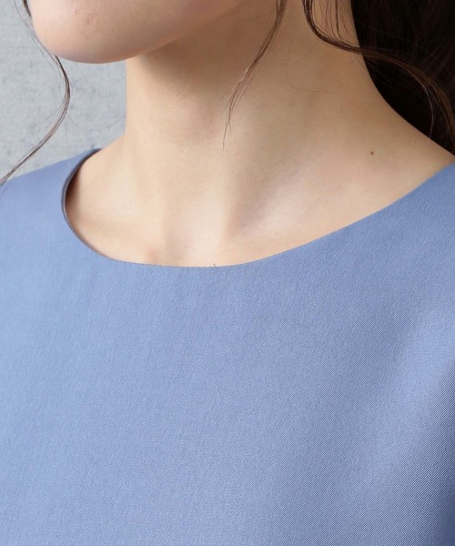 NATURAL BEAUTY BASIC(ナチュラルビューティーベーシック)の「〈WEB限定〉ベルテッドサックワンピース(ワンピース・レディース・チャコールグレー/ネイビー/ブルー・SMALL/MEDIUM/LARGE)」の10枚目の写真