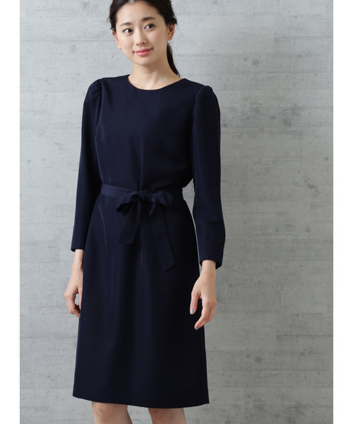 NATURAL BEAUTY BASIC(ナチュラルビューティーベーシック)の「〈WEB限定〉ベルテッドサックワンピース(ワンピース・レディース・チャコールグレー/ネイビー/ブルー・SMALL/MEDIUM/LARGE)」の16枚目の写真