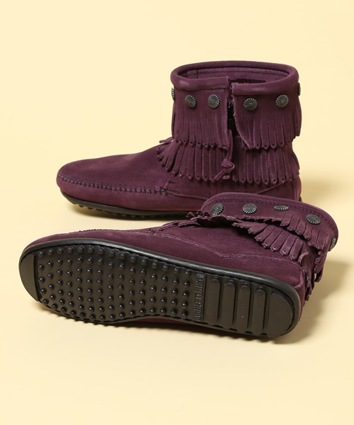 Minnetonka（ミネトンカ）の「　【MINNETONKA】Double Fringe Side Zip Boot（ブーツ・レディース・パープル/ブルー・23.5cm/24.5cm/22.5cm）」の4枚目の写真