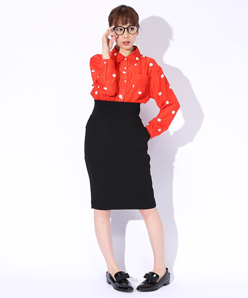 Ray BEAMS(レイビームス)の「Ray BEAMS / サスペンダー付き ハイウエスト タイトスカート(スカート・レディース・ブラック/ブラウン系その他/レッド・0/1)」の5枚目の写真