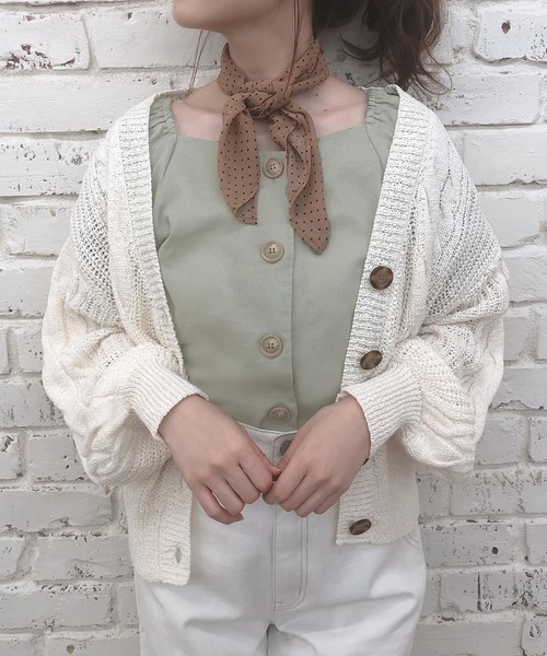 one after another NICE CLAUP（ワンアフターアナザーナイスクラップ）の「スカーフセット麻混ブラウス（シャツ/ブラウス・レディース・ブラック/ブラウン/オフホワイト/グリーン・FREE）」の7枚目の写真