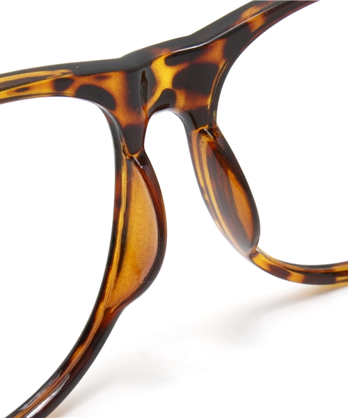 WEGO(ウィゴー)の「WEGO/ウェリントンタイプ(レンズ無し)(メガネ・メンズ・ブラック/ブラウン系その他・FREE)」の7枚目の写真