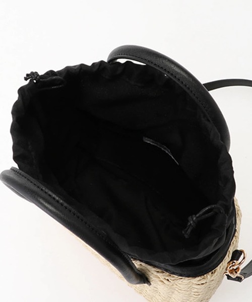 LIPSERVICE（リップサービス）の「スクエアカゴバッグ（ハンドバッグ・レディース・ホワイト/ブラック・FREE）」の6枚目の写真