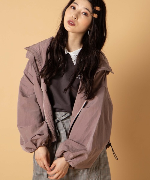 WEGO(ウィゴー)の「WEGO/マウンテンパーカー(マウンテンパーカー・レディース・ベージュ/パープル/カーキ/ライトブラウン/ホワイト系その他・FREE)」の3枚目の写真